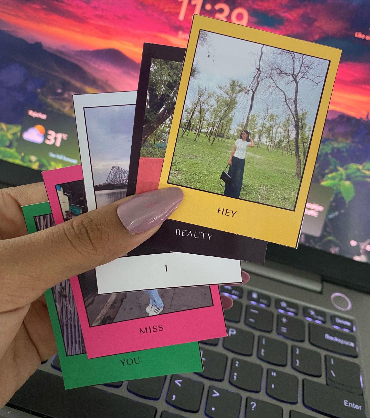 Custom Polaroid Set – 9 Personalized Photo Prints with Message
