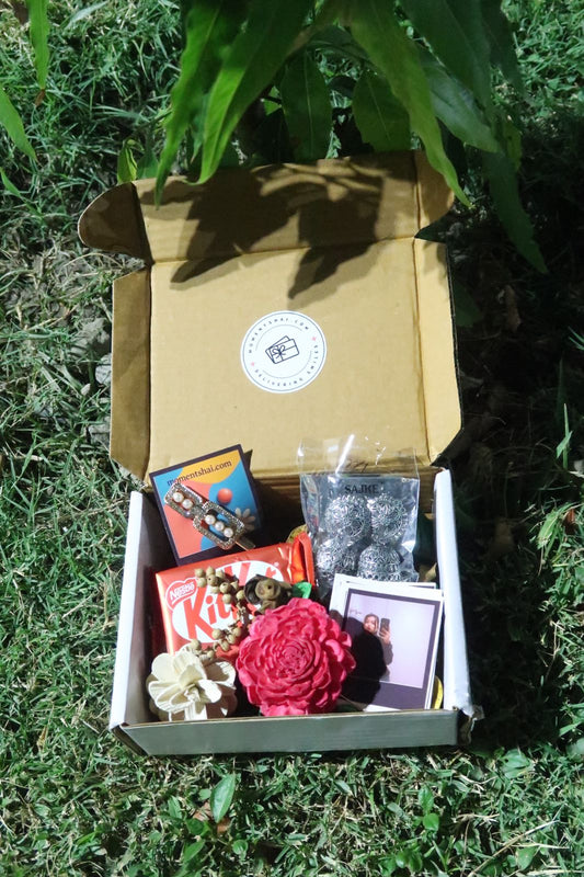 Sweet Moments Gift Hamper for Her – Jhumka, Polaroid, KitKat & More